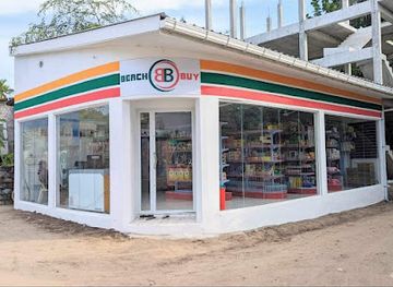 maldives/ukulhas/shop/shop-emporium