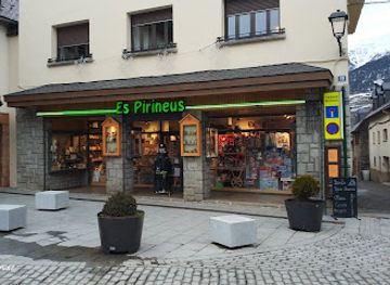 spain/aiguestortes-i-estany-de-sant-maurici-national-park/shop/es-pirineus