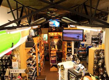 rhode-island/narragansett/shop/warm-winds