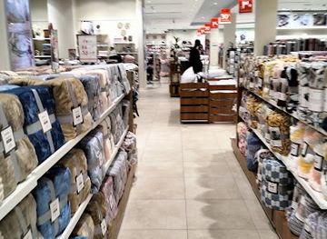 united-arab-emirates/al-ain-region/shop/redtag