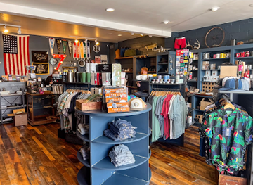 nebraska/dissected-till-plains/shop/the-simple-man-men-s-clothing-and-gifts