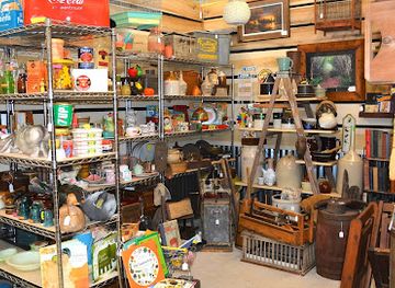 north-carolina/nantahala-national-forest/shop/buttermilk-farms-antiques-auction