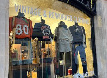 united-kingdom/bath/shop/vintage-abs-bath