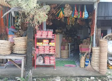 philippines/panglao-island/shop/yool-s-souvenir-shop