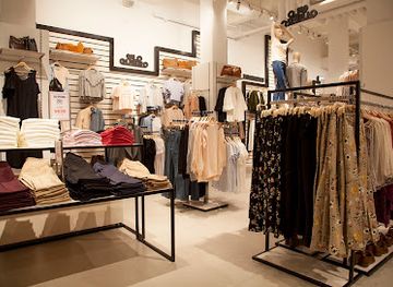 uruguay/montevideo-coast/shop/indian-emporium