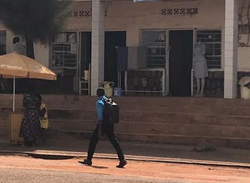 rwanda/muhazi-lake/shop/igitenge-shop