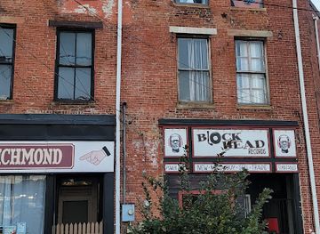 indiana/richmond/shop/two-sisters-books-more