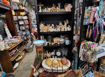 louisiana/false-river/shop/k-dee-s-garage-sale-notary