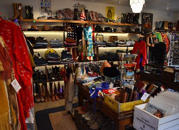 new-mexico/santa-fe/shop/desert-moss-vintage