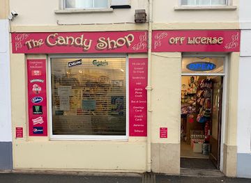 guernsey/st-sampson/shop/the-bridge-candy-shop