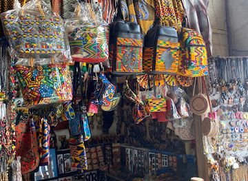 ghana/aburi/shop/aburi-crafts-village