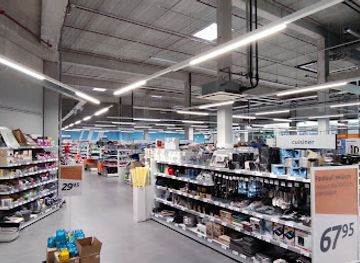 luxembourg/remerschen-lake/shop/action-schengen