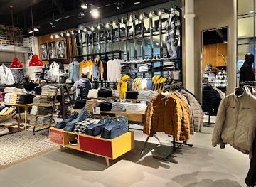 italy/brianza/shop/centro-commerciale-vulcano