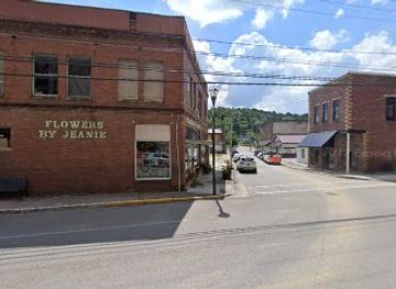 kentucky/carter-caves-state-resort-park/shop/the-corner-market
