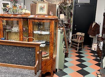 california/bakersfield/shop/19th-and-eye-street-antiques-and-vintage