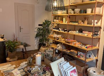 czechia/karlovy-vary/shop/tiny-story