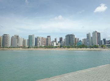 brazil/fortaleza/praia-de-iracema/shop/calcadao-da-praia-de-iracema
