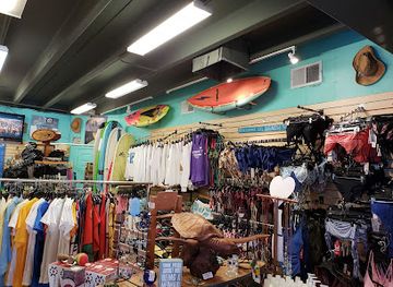 florida/pensacola-beach/shop/maverick-board-riding-company