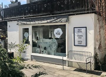 germany/bavarian-alps/shop/karlmeise