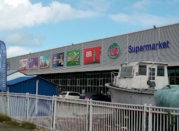 antigua-and-barbuda/saint-george/shop/xpz-supermarket