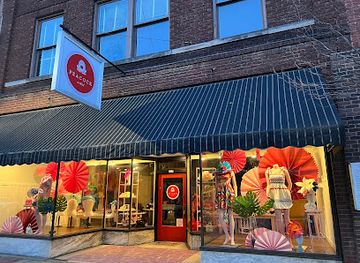 kentucky/bardstown/shop/peacock-on-third