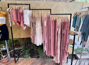 costa-rica/nicoya-peninsula/shop/wldflwrs