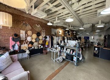 tennessee/franklin/shop/native-matter-boutique