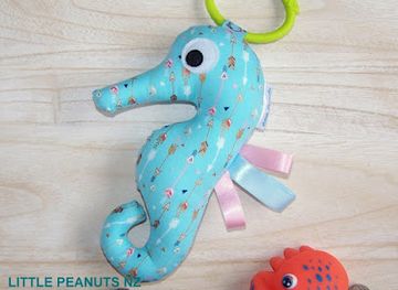 new-zealand/mount-aspiring-national-park/shop/little-peanuts-handmade-in-arrowtown-nz