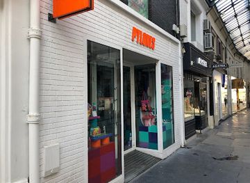 france/reims/les-hautes-promenades/shop/pylones
