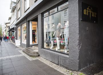 iceland/reykjavik/shop/aftur-clothing