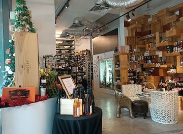 singapore/sentosa-island/shop/the-straits-wine-company