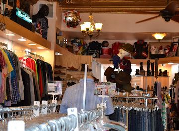 wisconsin/madison/shop/rethreads