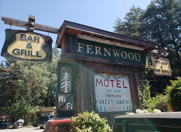 california/big-sur/shop/fernwood-general-store