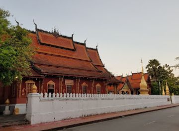 laos/mekong-river-valley/shop/friends-gallery
