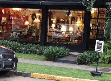 panama/panama-canal-zone/shop/1920-v-n-antiques