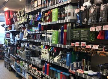 guernsey/jethou/shop/millets