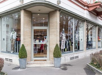 germany/frankfurt/westend/shop/tutto