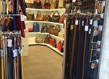 croatia/dubrovnik/ploce/shop/boutique-la-scarpa