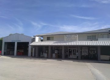 marshall-islands/ebeye-island/shop/payless-triple-j