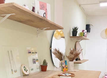 belize/cayo-district/shop/the-opulence-boutique