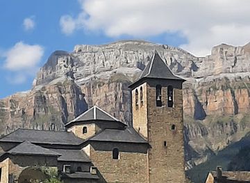 spain/ordesa-y-monte-perdido-national-park/shop/ordesa-y-monte-perdido-national-park-visitor-centre