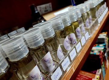 argentina/tierra-del-fuego-national-park/shop/alisha