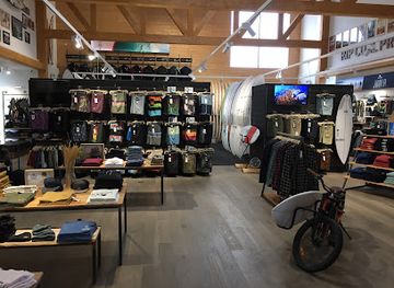 portugal/peniche/shop/rip-curl-peniche-men-women