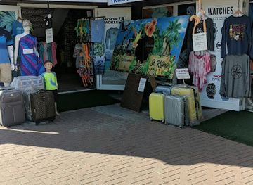 saint-kitts-and-nevis/saint-kitts-central-range/shop/the-st-kitts-resort-wear