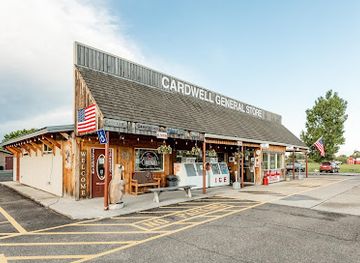 montana/the-missouri-river-country/shop/cardwell-general-store-and-campground