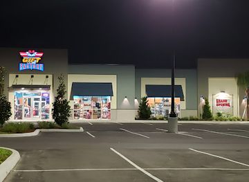 florida/orlando-theme-parks/shop/u-s-gift-factory