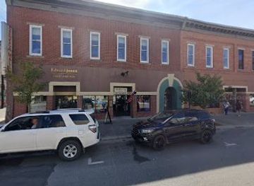 west-virginia/elkins/shop/unexpected-treasures