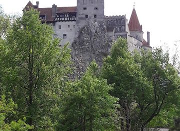 romania/bran-castle-area/shop/clatita-regala-bran