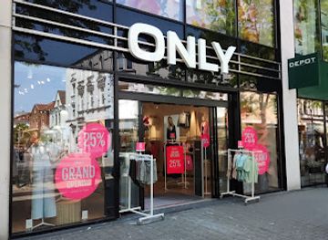 germany/ruhr/shop/only