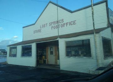 wyoming/niobrara-county/shop/lost-springs-store